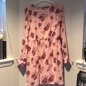 NWT floral long sleeved dress